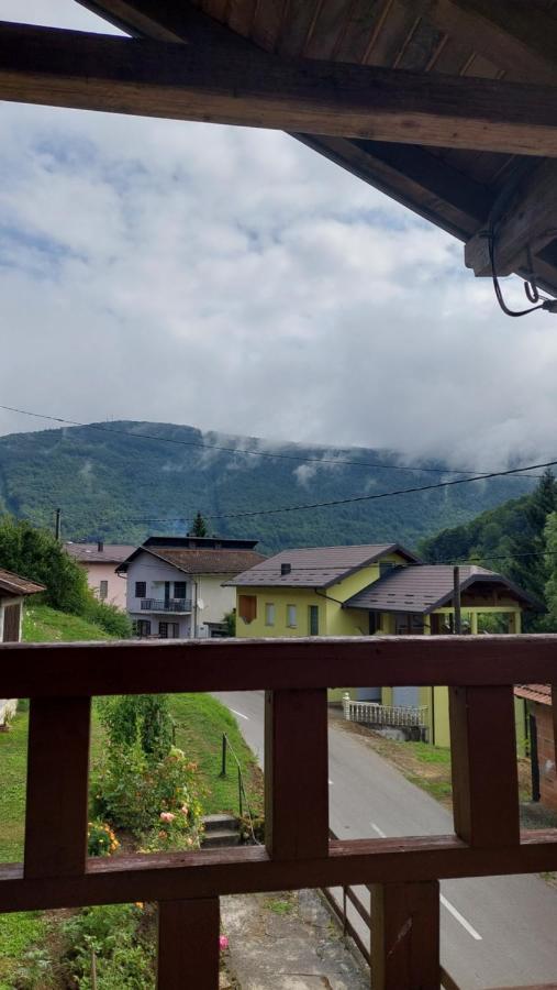 Apartman Mely Kulen Vakuf Exterior foto